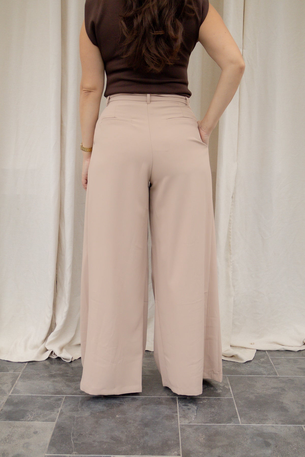 Dana Pantalon