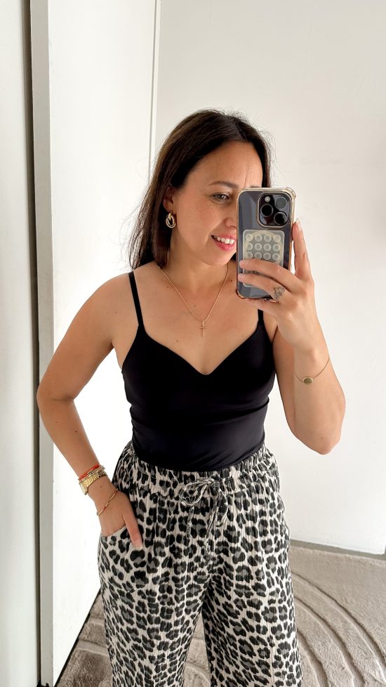 Sally top zwart