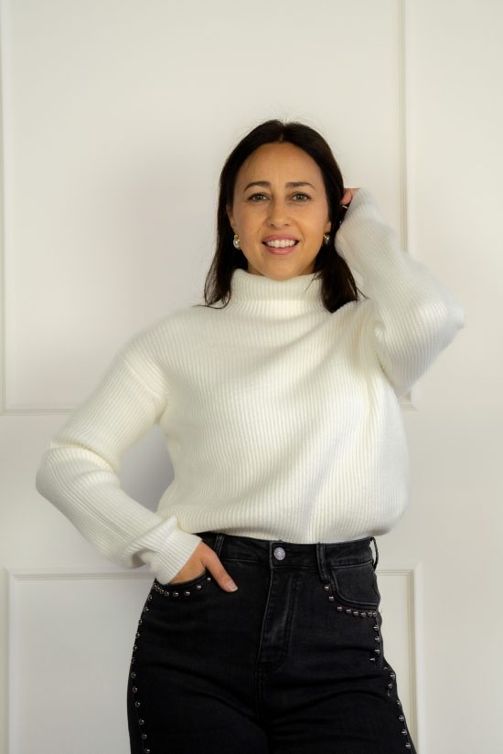 Nadja Trui Wit